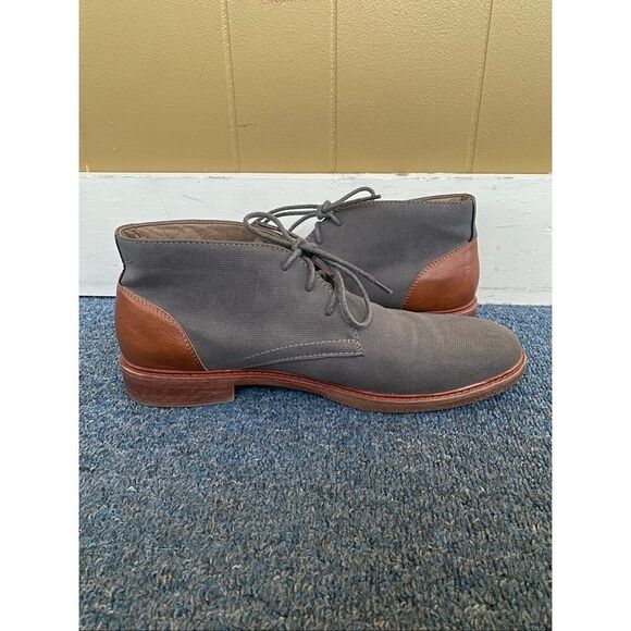 Arizona Jean Co men 12 tie ankle dress boots grey w/brown accents.